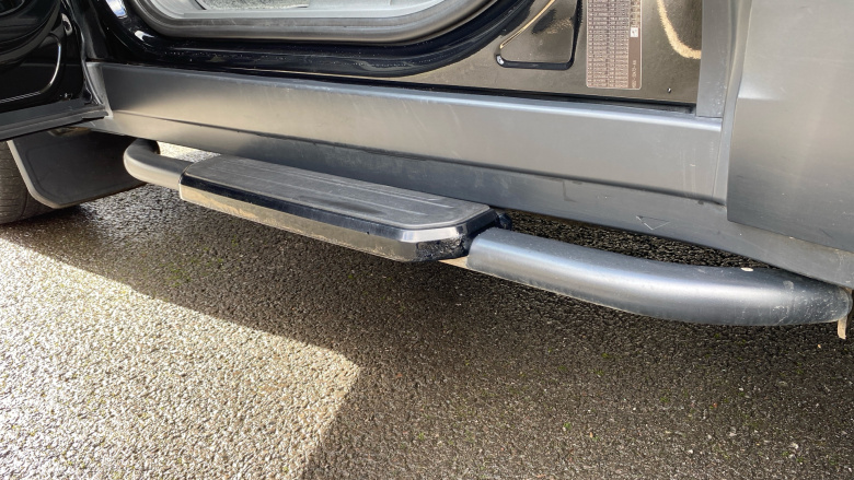 Land Rover Defender 3.0 D250 SE 90 3dr Auto Diesel Estate